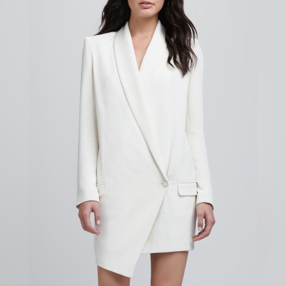 Jeuvre Oversize One-Button Asymmetric Blazer